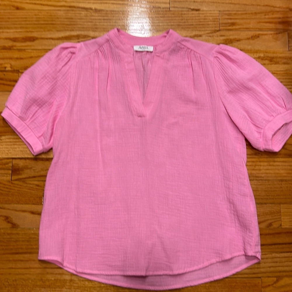Avara pink short sleeve blouse. Never worn.